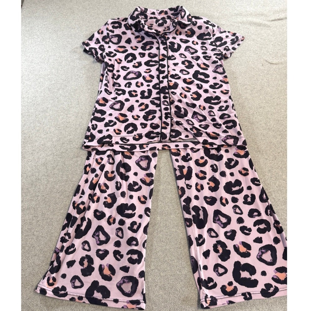 Amanda‎ Blu Pajama Set Women Small Pink Leopard Print Button Down Loungewear